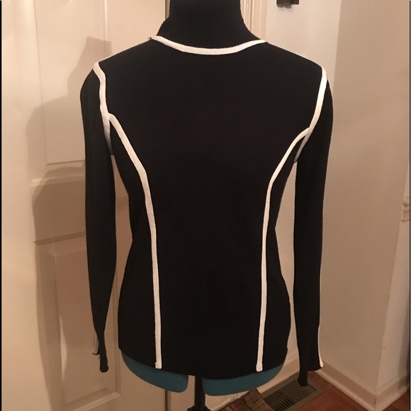 Sweaters - Black turtleneck with white trim